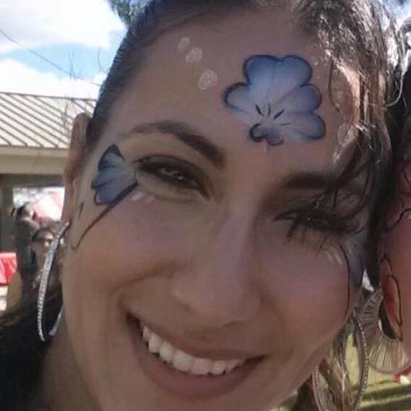 Meet your Posher, Tina - Picture 1 of 1